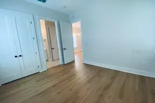 135 48th Ave N, Saint Petersburg, FL 33703 - Photo 8