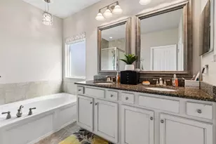 14304 Parkside Ridge Way, Lithia, FL 33547 - Photo 28