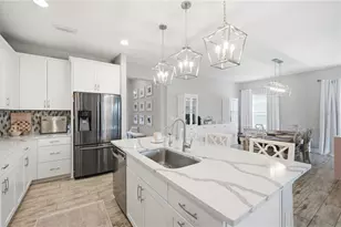 5450 Del Coronado Dr, Apollo Beach, FL 33572 - Photo 10