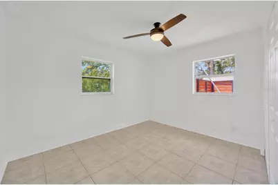 9935 River Drive, Gibsonton, FL 33534 - Photo 20