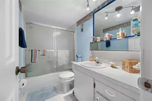 285 107th Ave, Treasure Island, FL 33706 - Photo 24