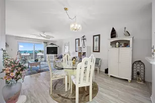 285 107th Ave, Treasure Island, FL 33706 - Photo 6