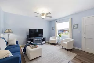 12291 Mallory Dr, Largo, FL 33774 - Photo 8