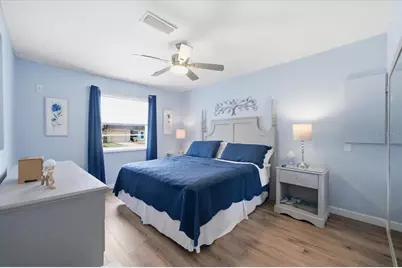 12291 Mallory Drive, Largo, FL 33774 - Photo 14