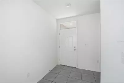 5217 Hillside Meadow Place, Tampa, FL 33610 - Photo 4