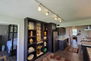 4720 Locust St NE, Saint Petersburg, FL 33703 - Photo 20