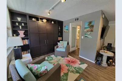 4720 Locust Street NE #219, Saint Petersburg, FL 33703 - Photo 10
