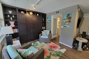 4720 Locust St NE, Saint Petersburg, FL 33703 - Photo 10