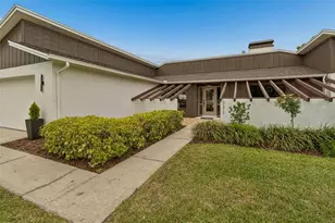 11913 Nicklaus Cir, Tampa, FL 33624 - Photo 2