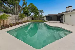 11913 Nicklaus Cir, Tampa, FL 33624 - Photo 36