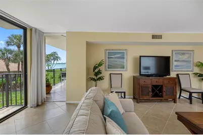 100 Oakmont Lane #203, Belleair, FL 33756 - Photo 6