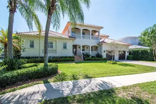 2212 S Occident St, Tampa, FL 33629 - Photo 2