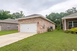 3044 N 7th Ave, Milton, FL 32583 - Photo 12