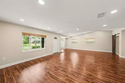 4015 W Land Avenue, Tampa, FL 33616 - Photo 10