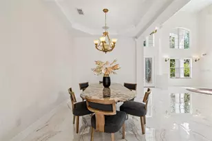 10102 Deercliff Dr, Tampa, FL 33647 - Photo 12