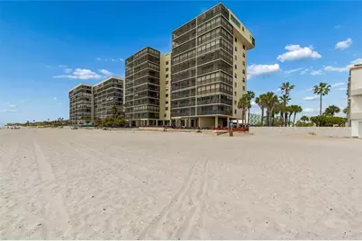 15400 Gulf Boulevard #402, Madeira Beach, FL 33708 - Photo 2