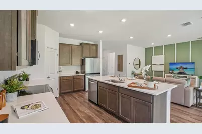 36189 Hillridge Trail, Zephyrhills, FL 33541 - Photo 16