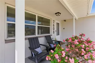 7608 Sue Ellen Dr, Port Richey, FL 34668 - Photo 2