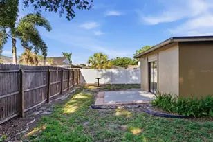4017 Braesgate Ln, Tampa, FL 33624 - Photo 42