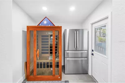 7218 Park Street S, Saint Petersburg, FL 33707 - Photo 16
