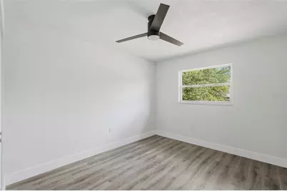 4075 38th Avenue N, Saint Petersburg, FL 33713 - Photo 18