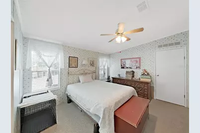 37701 Newal Avenue, Zephyrhills, FL 33542 - Photo 28