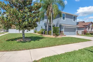 10902 Rainbow Pyrite Dr, Wimauma, FL 33598 - Photo 2