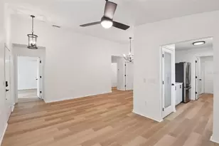 505 Petteway Dr, Lakeland, FL 33805 - Photo 4