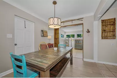 1300 63rd Avenue N, Saint Petersburg, FL 33702 - Photo 10