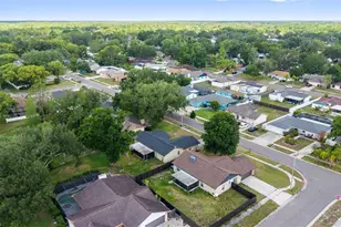 17635 Meadowbridge Dr, Lutz, FL 33549 - Photo 36
