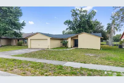 17635 Meadowbridge Drive, Lutz, FL 33549 - Photo 36