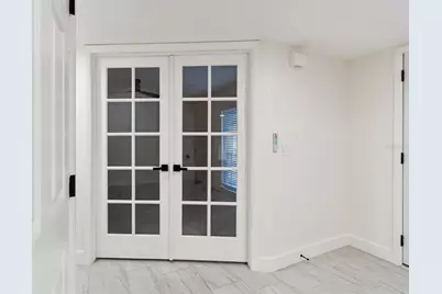 13934 Clubhouse Circle #8, Tampa, FL 33618 - Photo 24