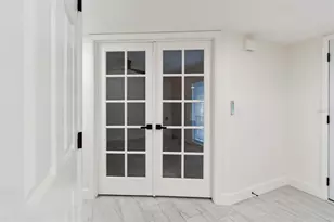 13934 Clubhouse Cir, Tampa, FL 33618 - Photo 24
