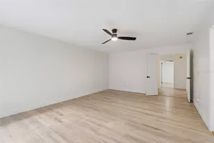 13934 Clubhouse Cir, Tampa, FL 33618 - Photo 34