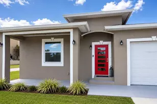 9302 N Margaret Ave, Tampa, FL 33612 - Photo 1