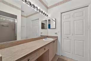 1050 Starkey Rd, Largo, FL 33771 - Photo 30