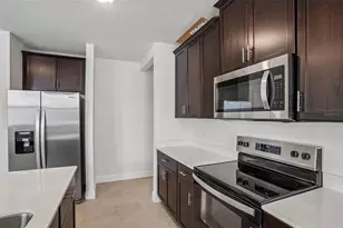 883 Sunshower Dr, Lady Lake, FL 32159 - Photo 18