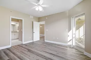 960 Starkey Rd, Largo, FL 33771 - Photo 16
