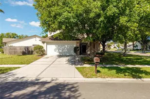 9758 Fox Hollow Rd, Tampa, FL 33647 - Photo 50