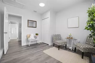 1511 4th St SW, Largo, FL 33770 - Photo 4