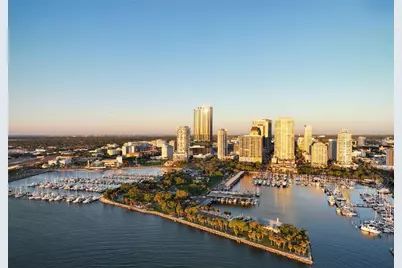 150 2nd Avenue S #2101, Saint Petersburg, FL 33701 - Photo 2