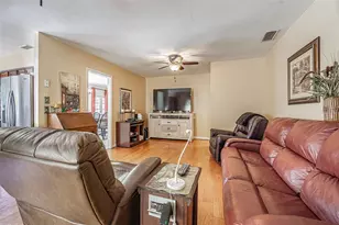 7348 Brookview Cir, Tampa, FL 33634 - Photo 16