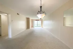 1370 Heather Ridge Blvd, Dunedin, FL 34698 - Photo 8