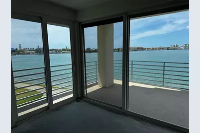 7932 Sailboat Key Boulevard S #101, South Pasadena, FL 33707 - Photo 1