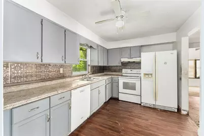 717 NW 253rd Street, Newberry, FL 32669 - Photo 20