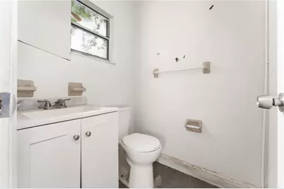 717 NW 253rd Street, Newberry, FL 32669 - Photo 10