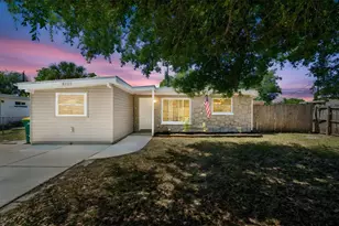 9228 82nd Way, Seminole, FL 33777 - Photo 2