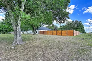 32502 Greenwood Loop, Wesley Chapel, FL 33545 - Photo 4
