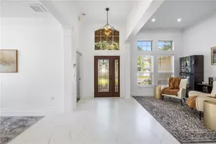 10254 Shadow Branch Dr, Tampa, FL 33647 - Photo 2