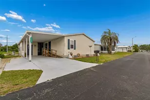 37644 Pinata Ave, Zephyrhills, FL 33541 - Photo 10